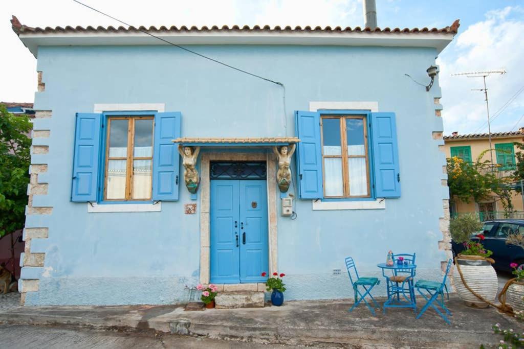 Villa Galaxidiotiko - A Marine Jewel Exterior foto